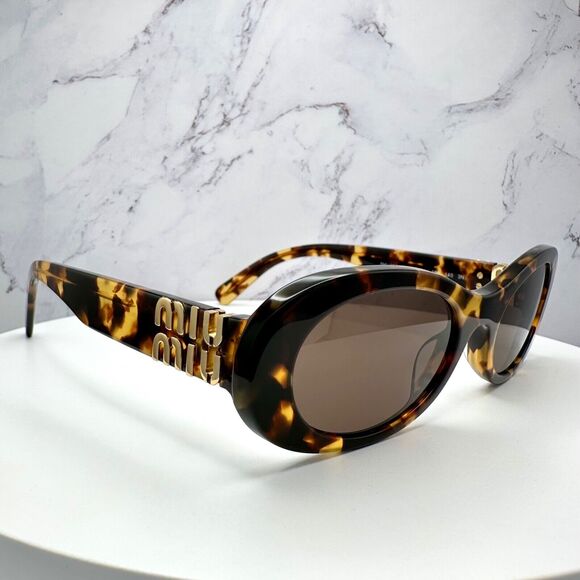 NEW MIU MIU Sunglasses - Picture 3 of 16